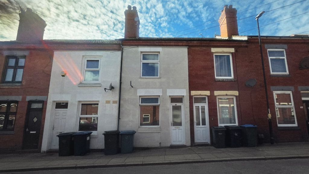 Property photo 1 of 12