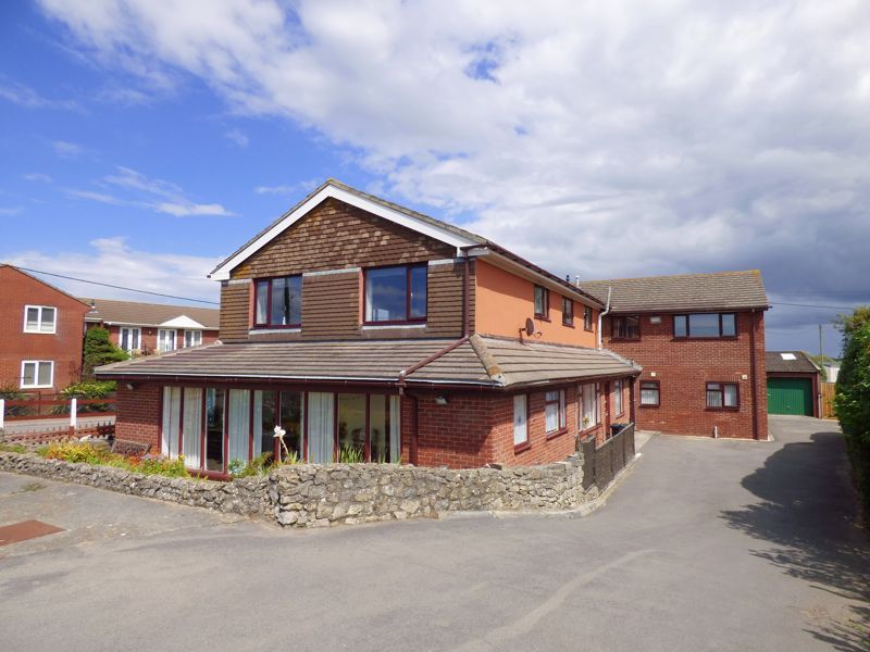 Property photo 1 of 16 Front