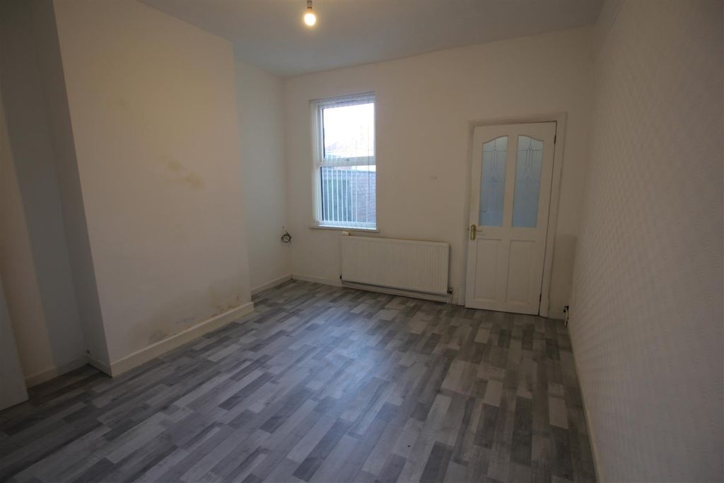Property photo 2 of 16 Img_9288.Jpg