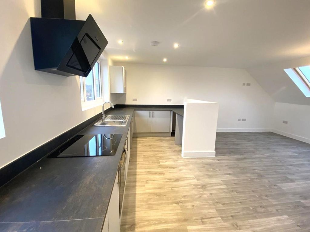 Property photo 3 of 11 Living 4.Jpg