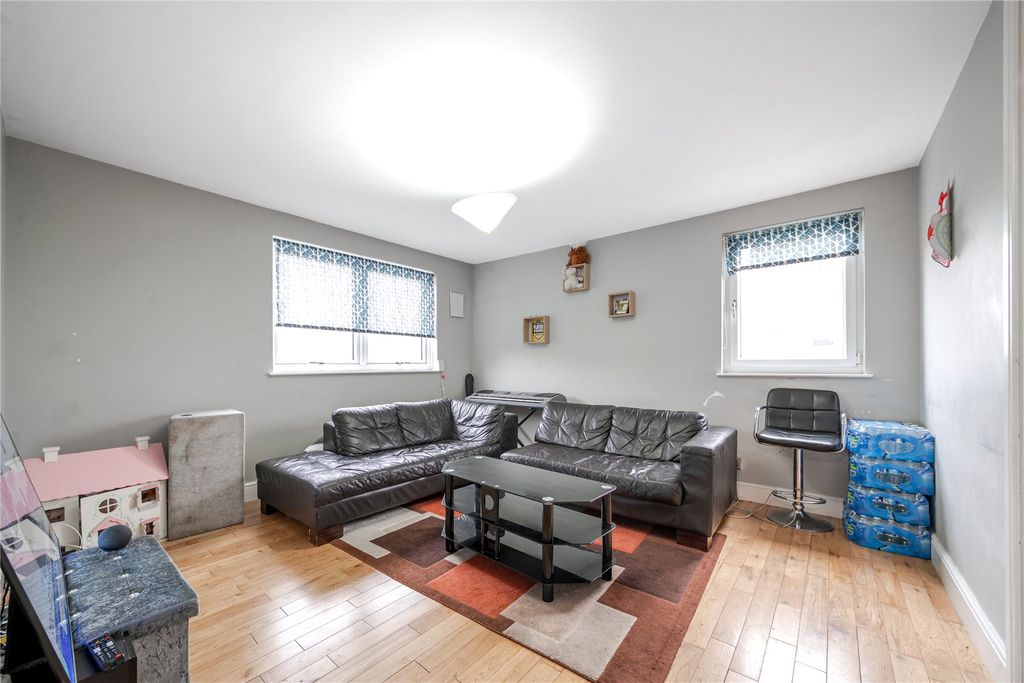 Property photo 1 of 8 Picture No. 07