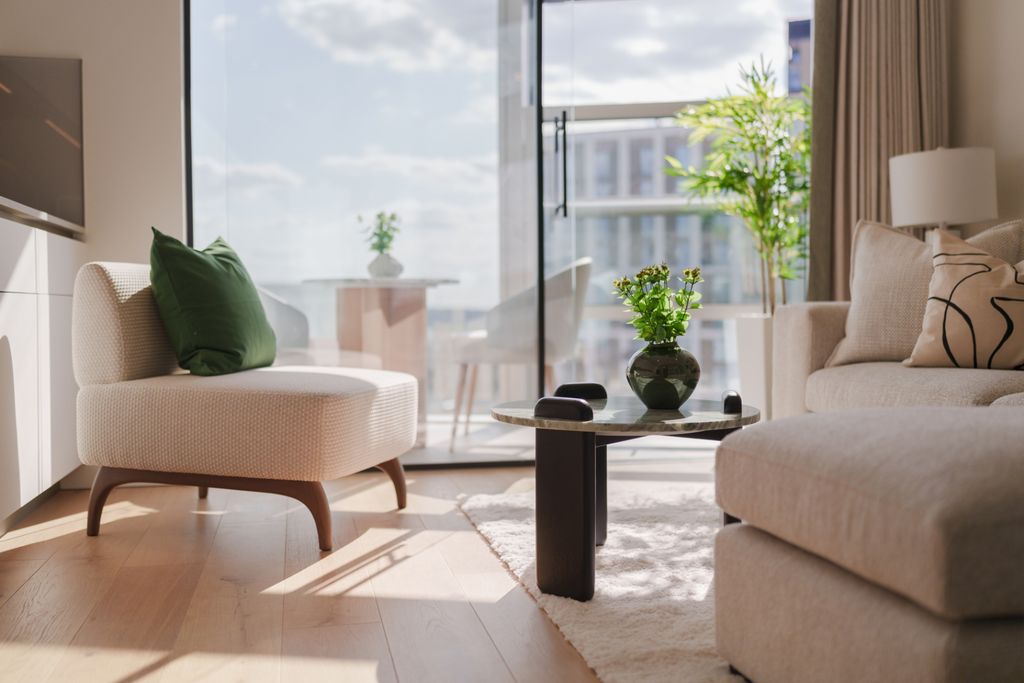 Property photo 3 of 18 Pmp07155.Jpg