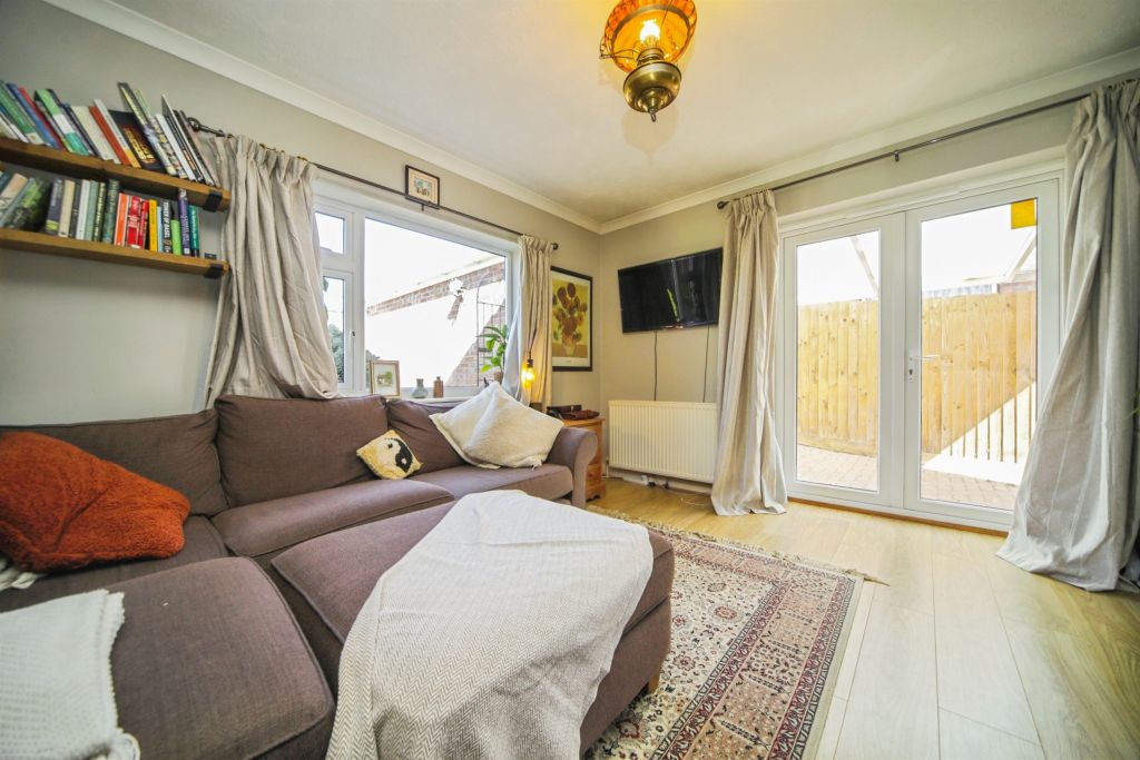 Property photo 3 of 15