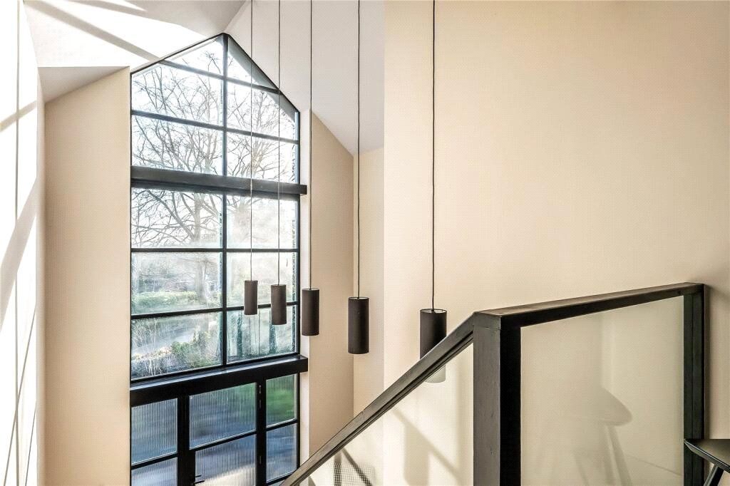 Property photo 3 of 27 Picture No. 03