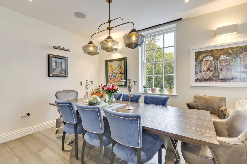 Property photo 3 of 15 Picture No. 13