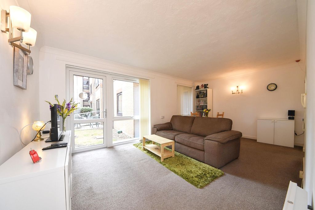 Property photo 3 of 13 Photography