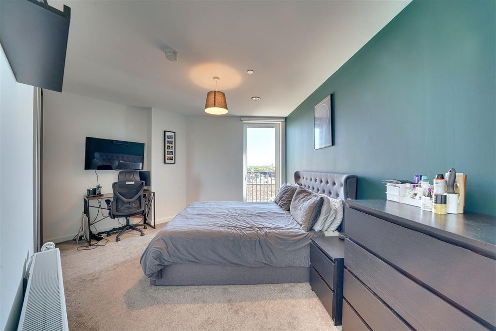 Property photo 2 of 8 Dsc01480-Dsc01484.Jpg