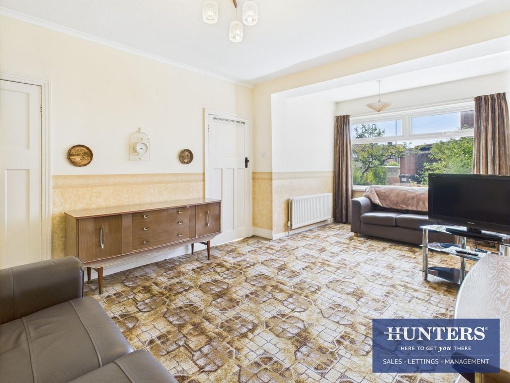 Property photo 2 of 12 Dining Room