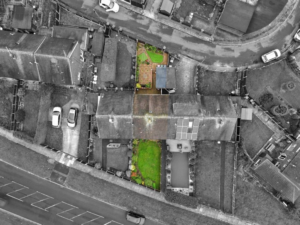 Property photo 2 of 28