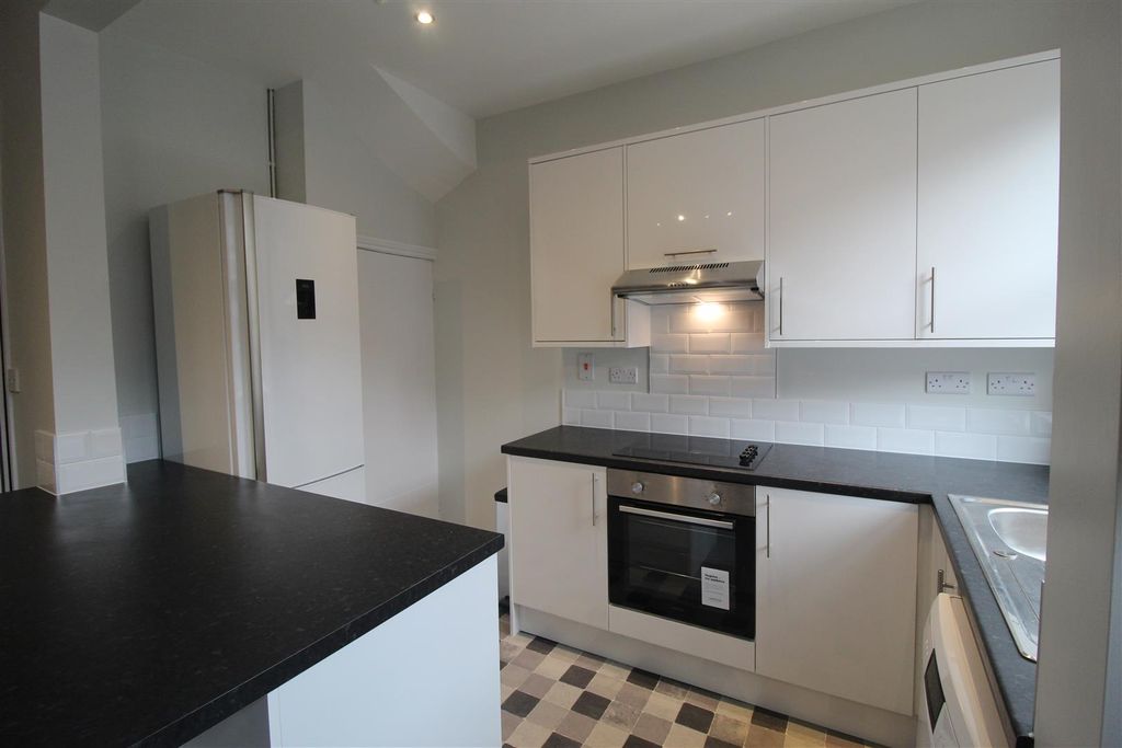Property photo 3 of 6 Img_2346.Jpg
