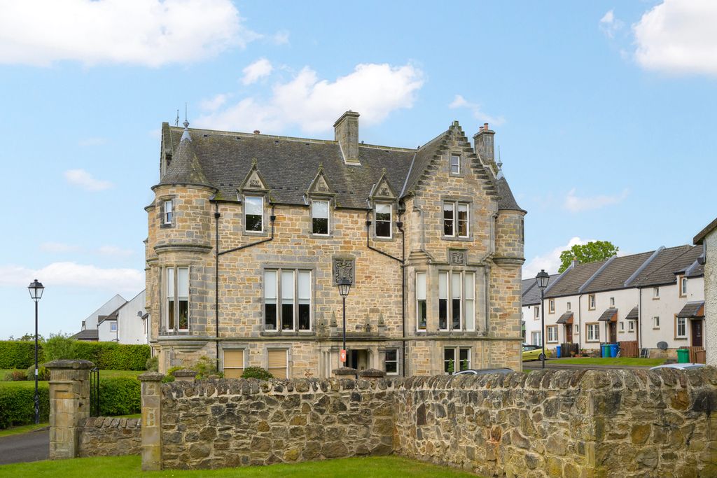 Additional image 33 of 3 bed flat for sale11 Craigflower House, Torryburn KY12