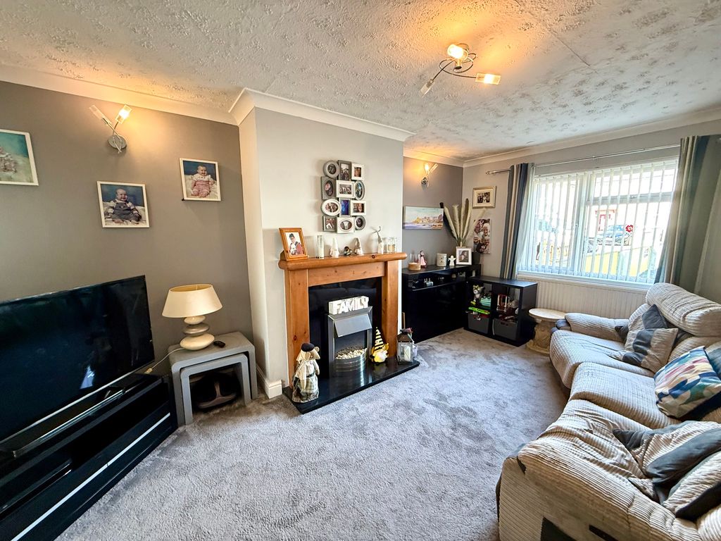 Property photo 3 of 27 Photograph