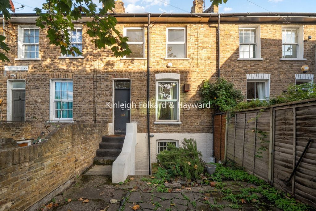 Property photo 1 of 15 Picture No. 02
