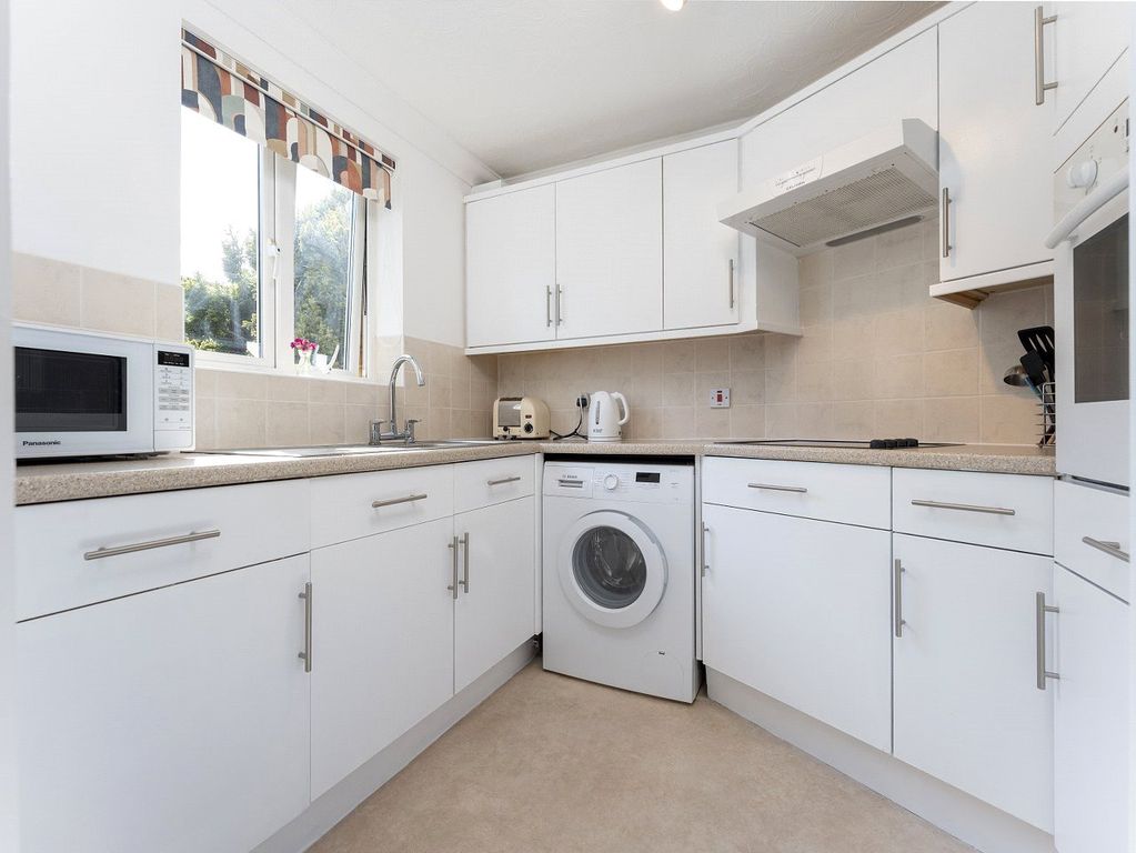 Property photo 2 of 12 Picture No. 08