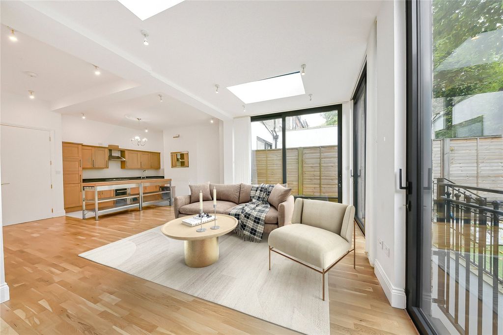 Property photo 1 of 12 Picture No. 60