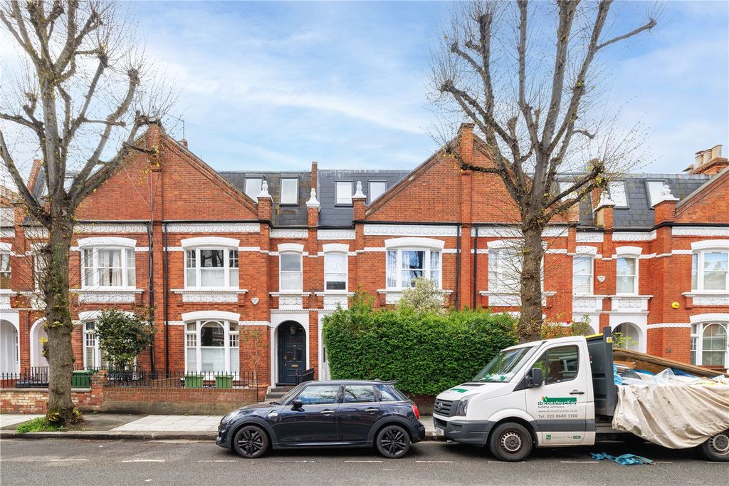 Property photo 3 of 19 Picture No. 31
