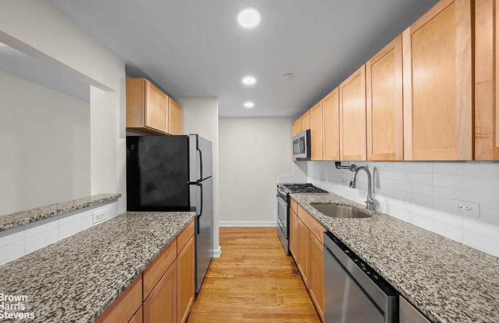 Property photo 2 of 3 <Alttext/>