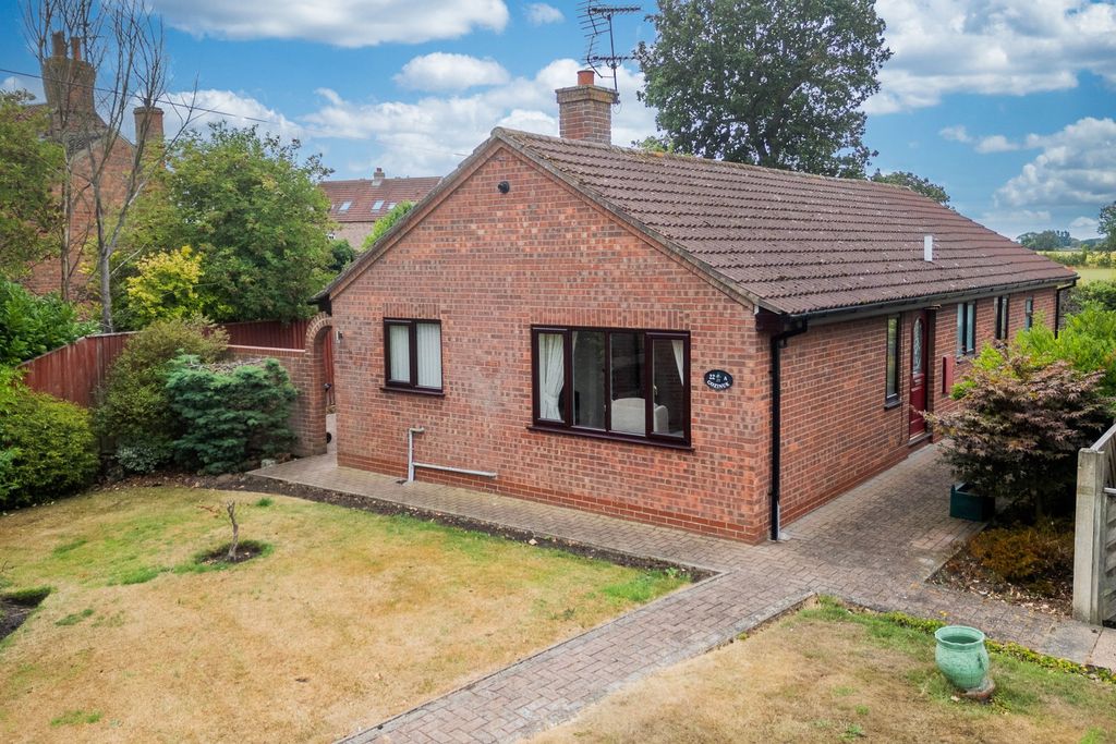 Property photo 1 of 29