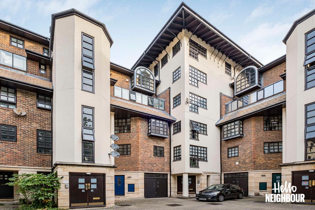 Property photo 1 of 21 Photo 0