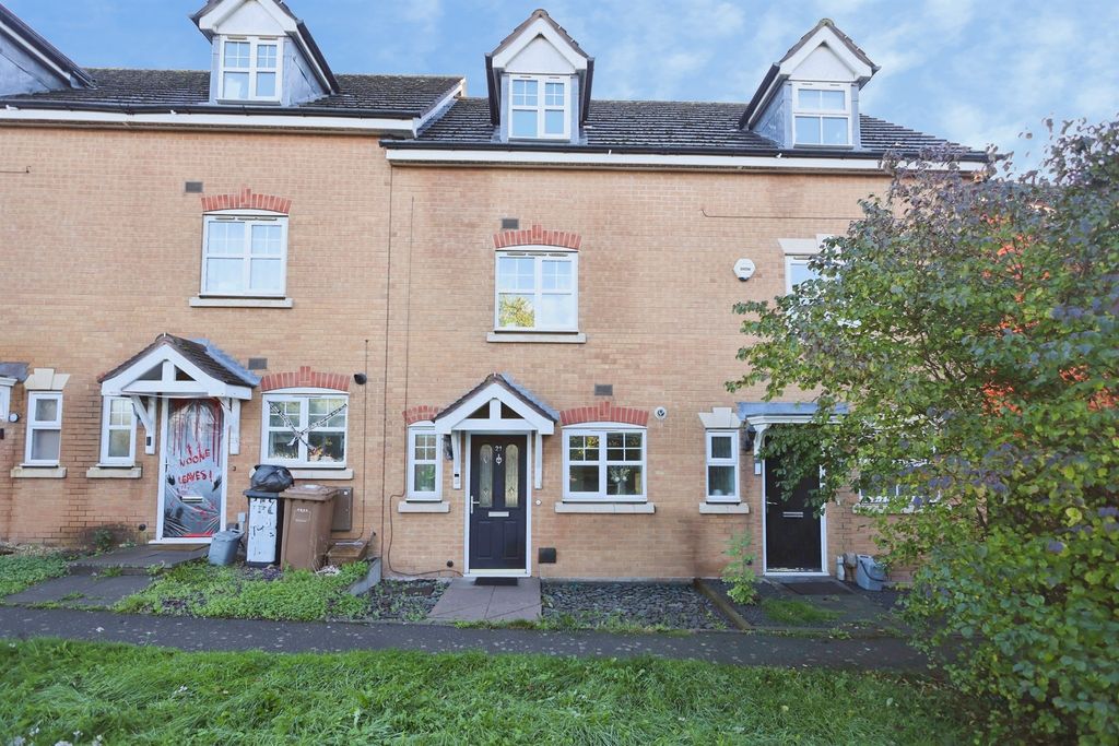 Property photo 1 of 17