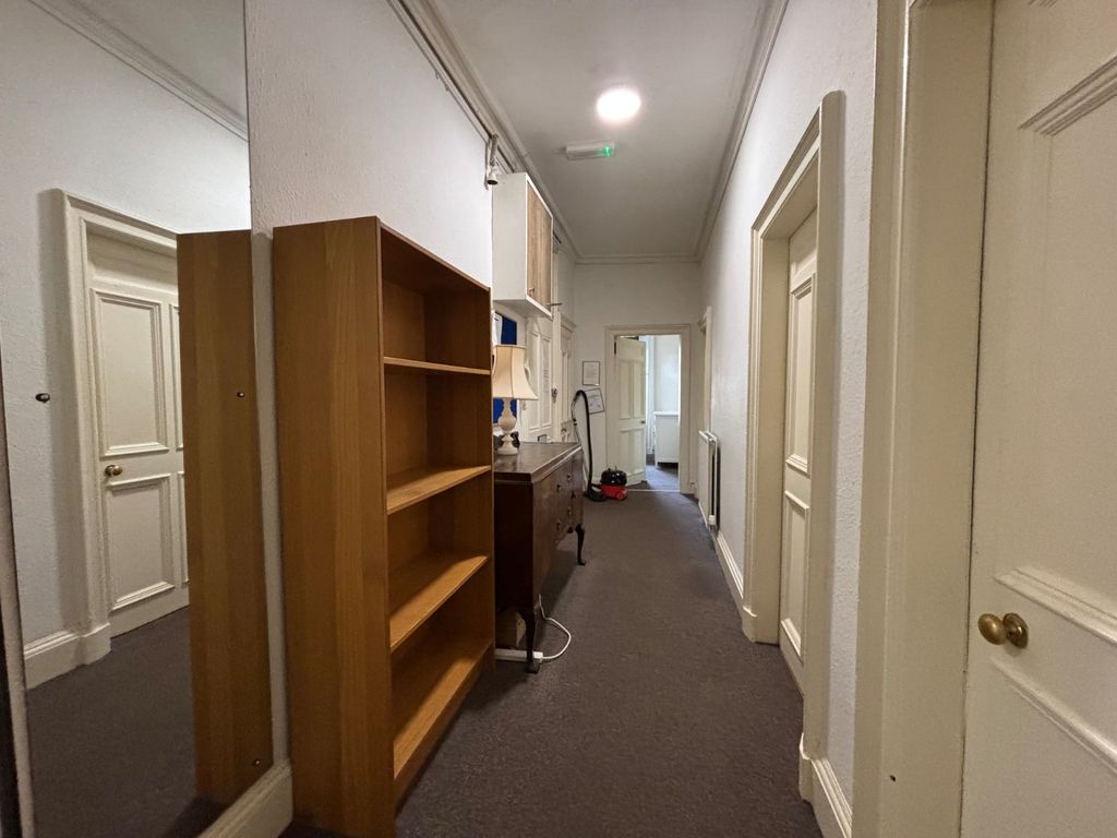 Property photo 3 of 31 Photo 3