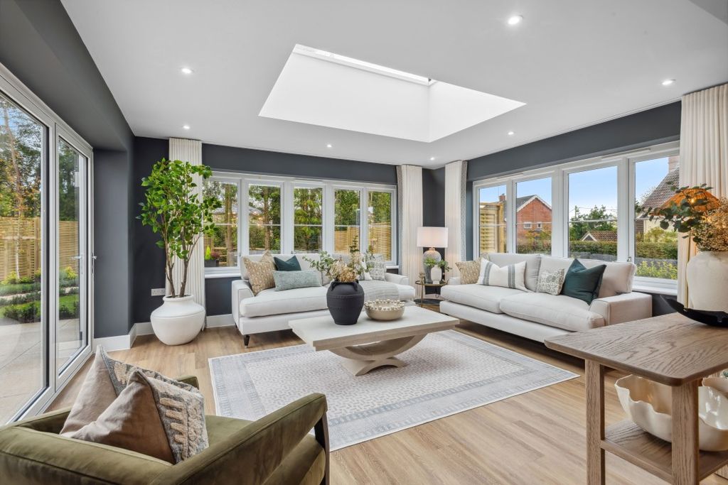 Property photo 2 of 22 Show Home Image