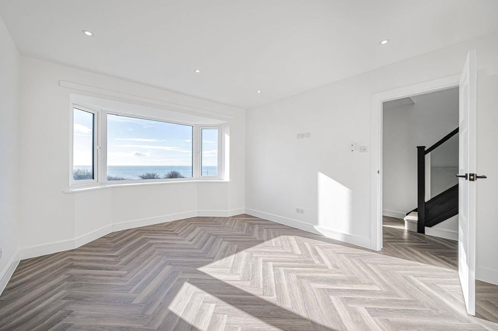 Additional image 6 of 4 bed detached house for saleSouth Coast Road, Telscombe Cliffs, Peacehaven, East Sussex BN10