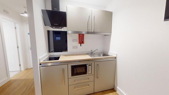 Property photo 2 of 8 8690852.Jpg