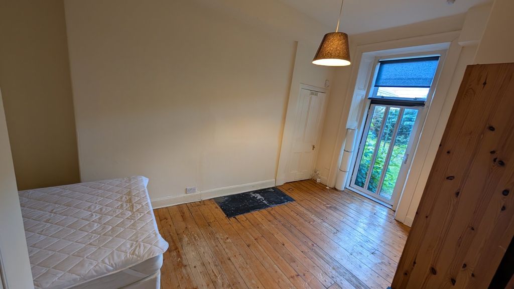 Property photo 3 of 7 Photo 3