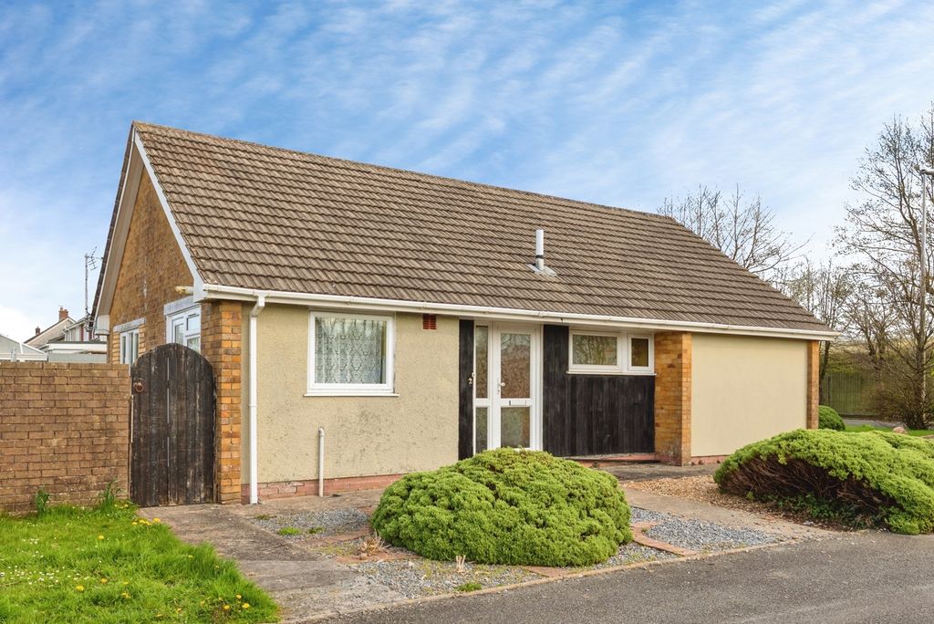 Property photo 1 of 21 Pbox-Img.Jpg