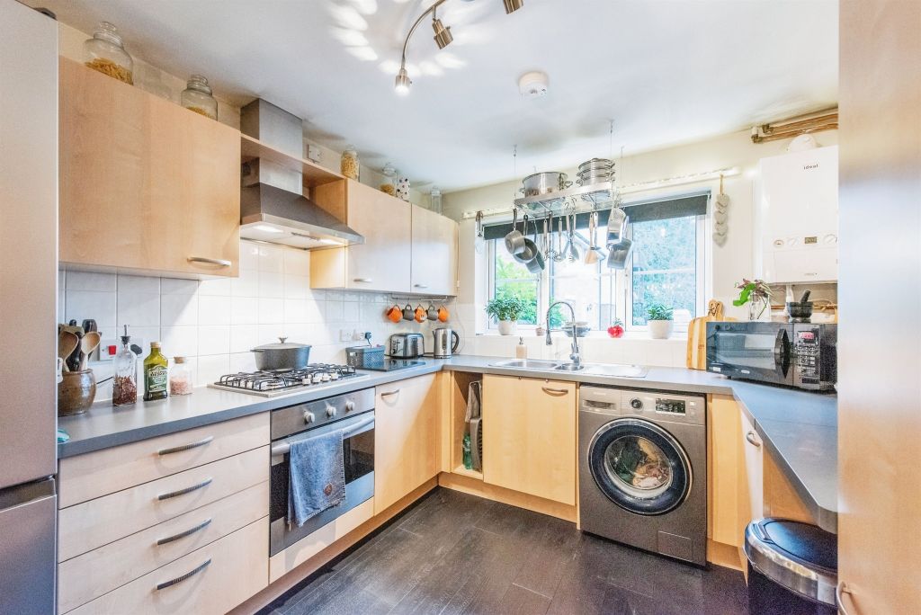 Property photo 3 of 17