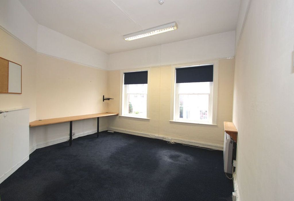 Property photo 2 of 10 Frontoffice1.Jpg