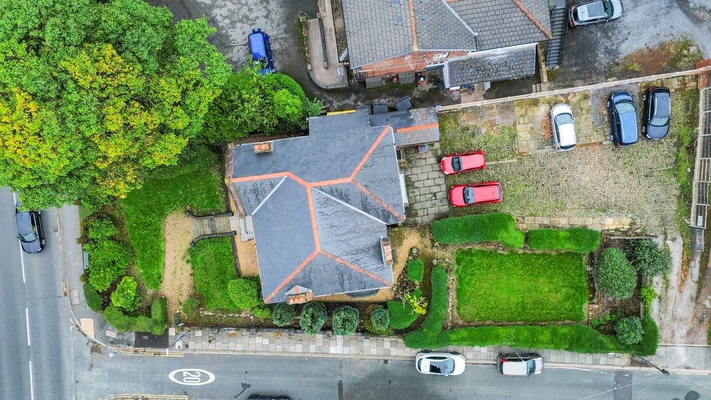 Property photo 3 of 58