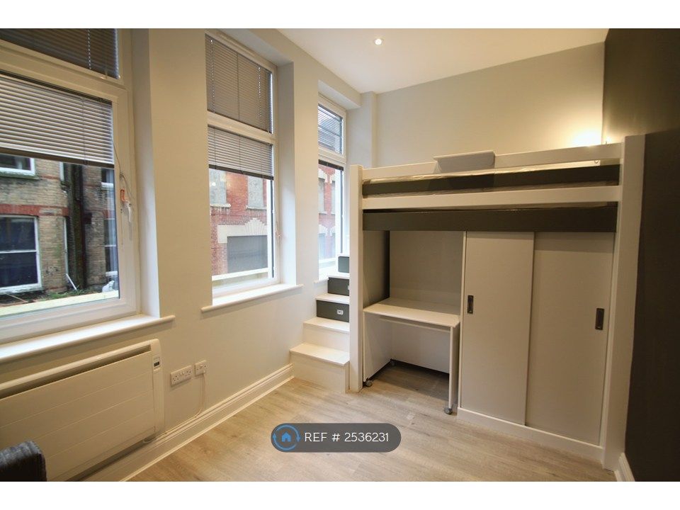 Property photo 2 of 6