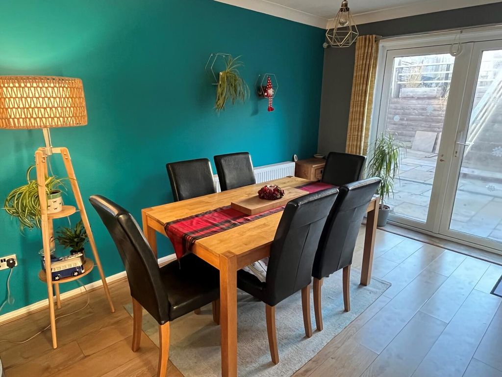 Property photo 3 of 12 Dining Room