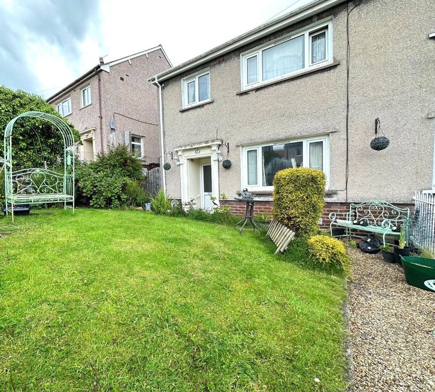 Property photo 1 of 3 Picture No. 11