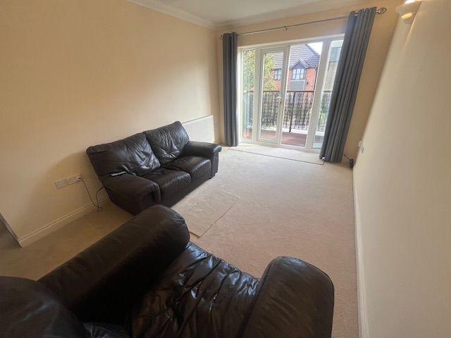 Property photo 2 of 12 Image