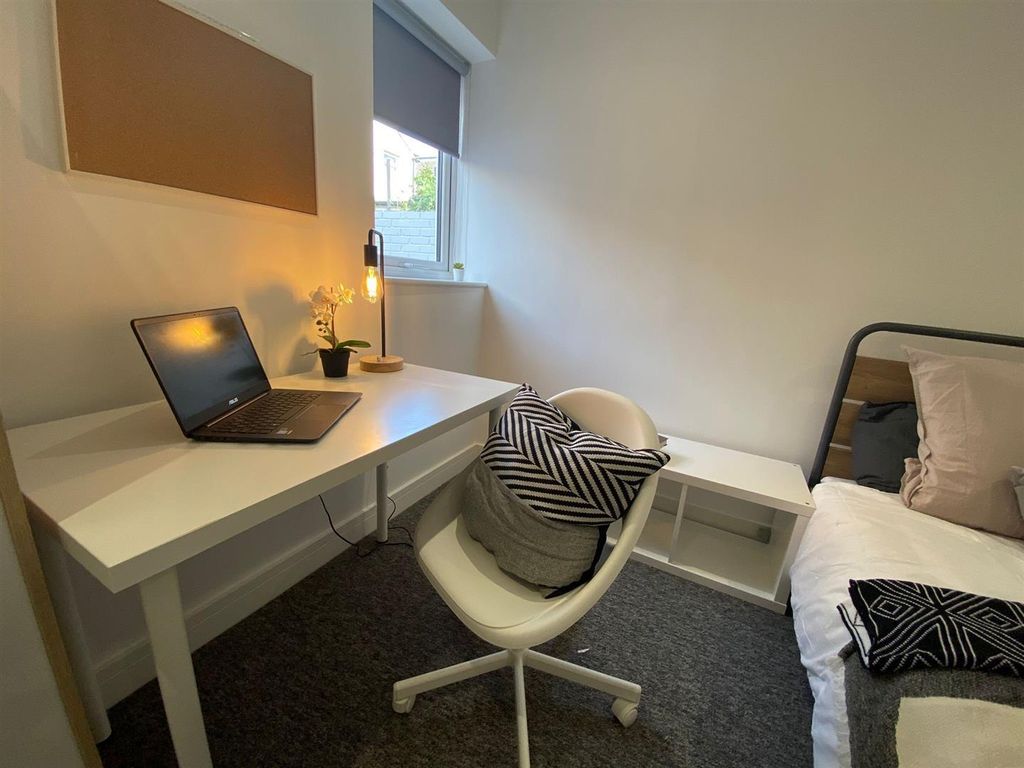 Property photo 1 of 6 Nq_Tryxfquqpngqwgljg3G.Jpg