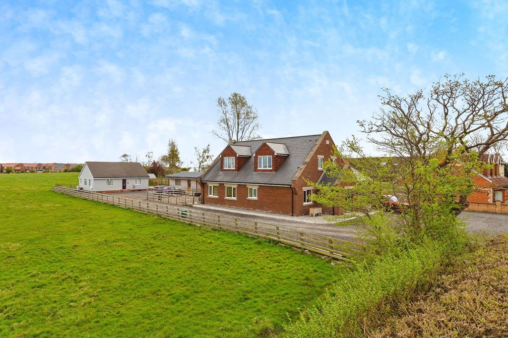 Property photo 3 of 55