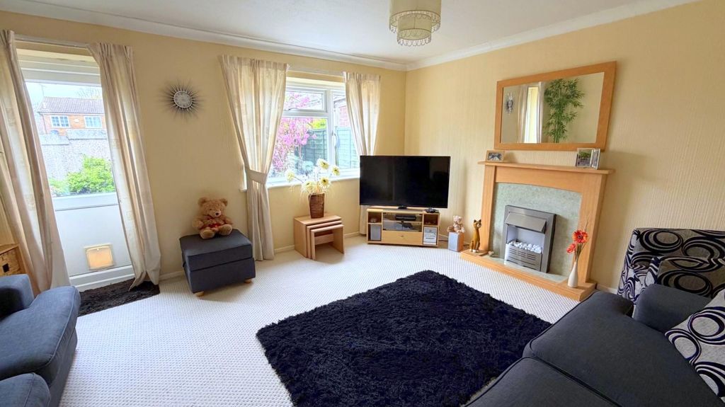 Property photo 2 of 14 bram2.Jpg