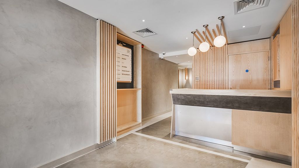Property photo 2 of 8 346 Kensington High Street  W14 Office Rec.Jpg