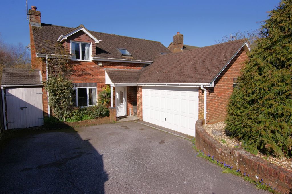 Property photo 1 of 24 Picture No. 08