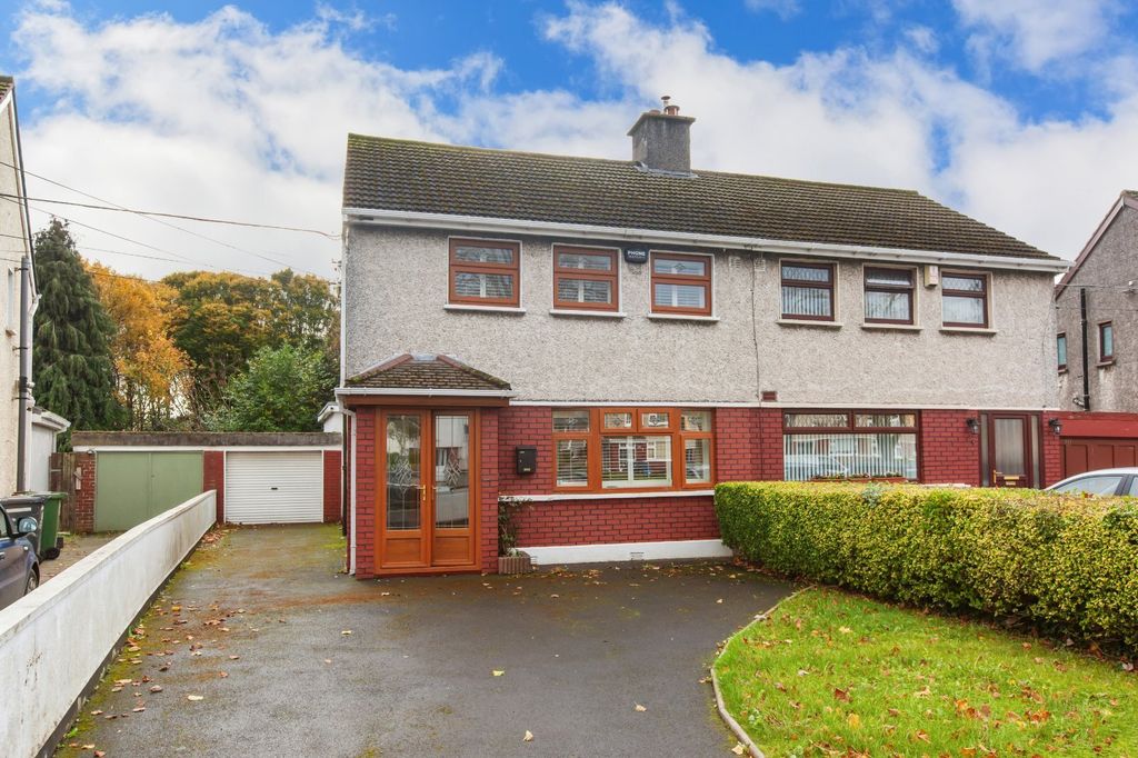 Property photo 1 of 18 Picture No. 09