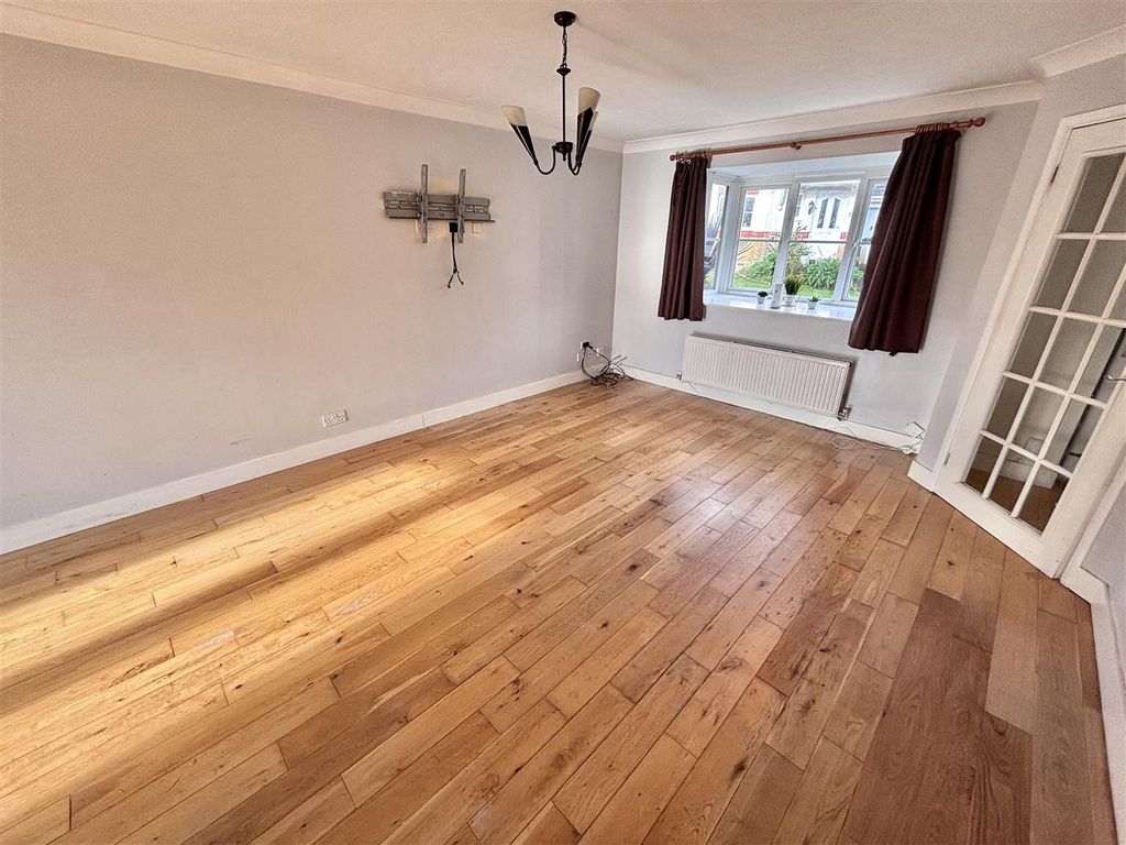 Property photo 3 of 19 Img_9310.Jpg