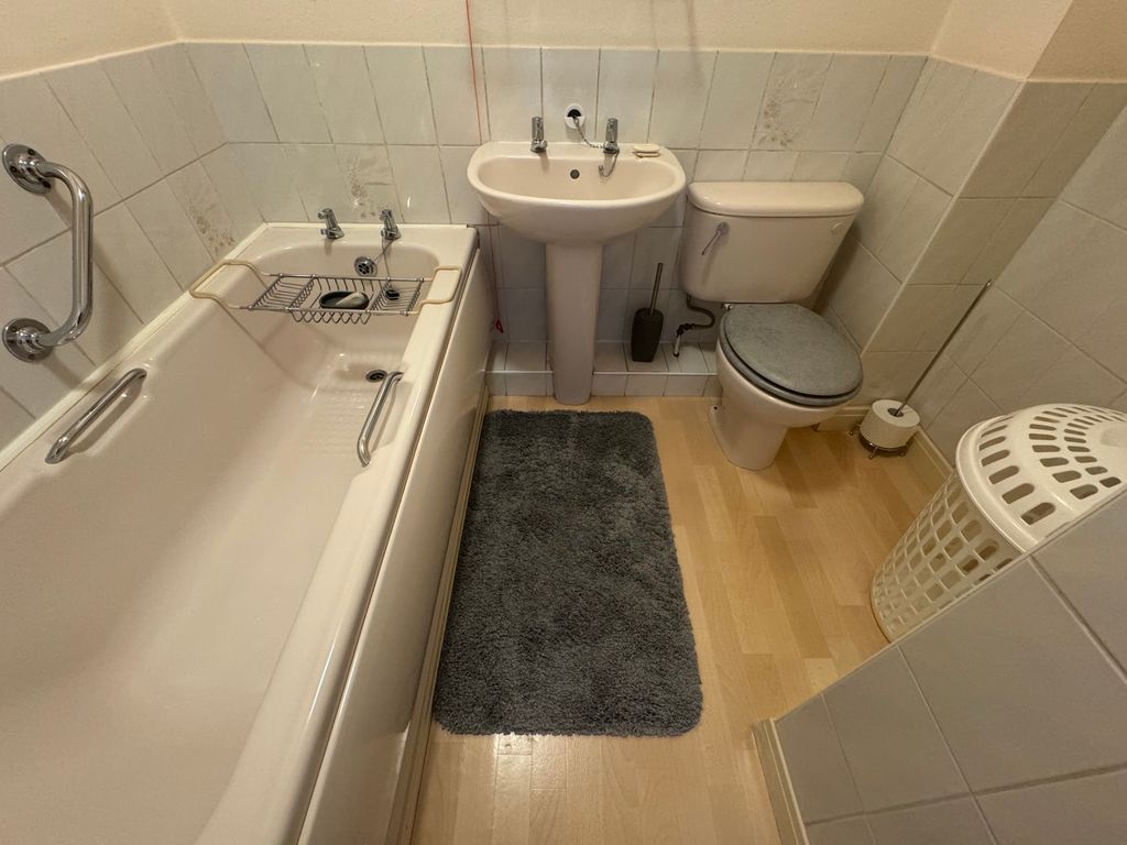 Additional image 6 of 2 bed flat for saleKingfisher Mews, Poulton-Le-Fylde FY6