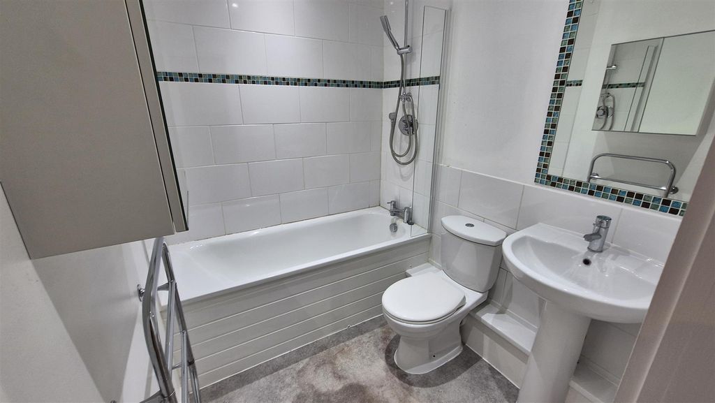 Property photo 3 of 4 20251205_132234.Jpg