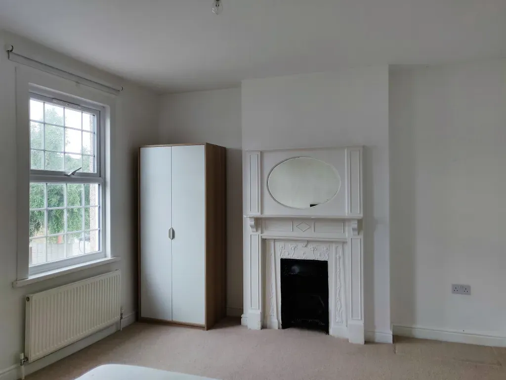 Property photo 3 of 7