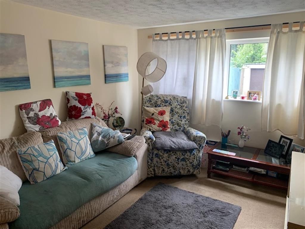 Property photo 2 of 13