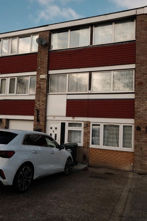 Property photo 1 of 19