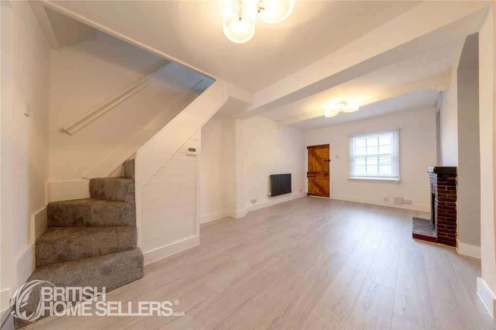 Property photo 2 of 20 Picture No. 10